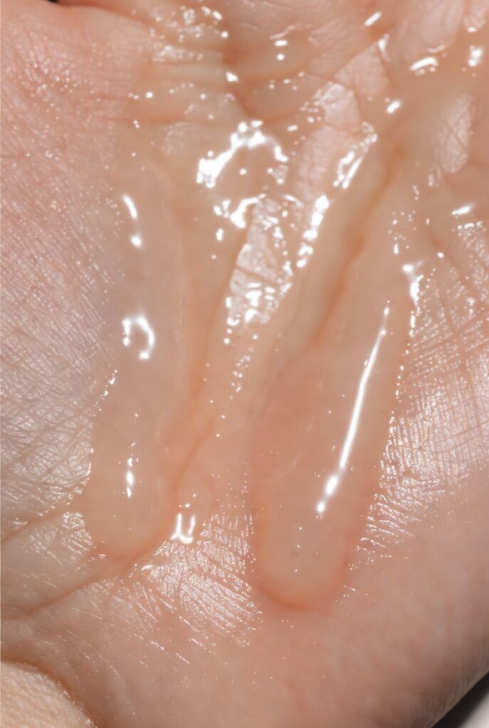4. Hyaluronic Acid (The Plumper)